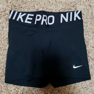 Womens Nike Pros